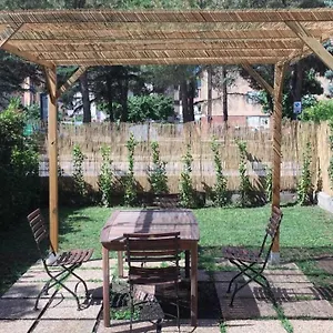 Con Giardino A Due Passi Dal Mare Appartamento Follonica